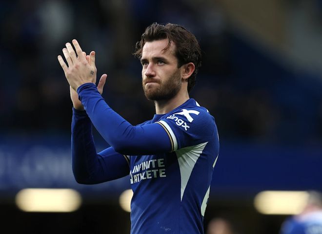 关于切尔西后卫伤退,引发球队危机的信息 关于切尔西后卫伤退,引发球队危机的信息