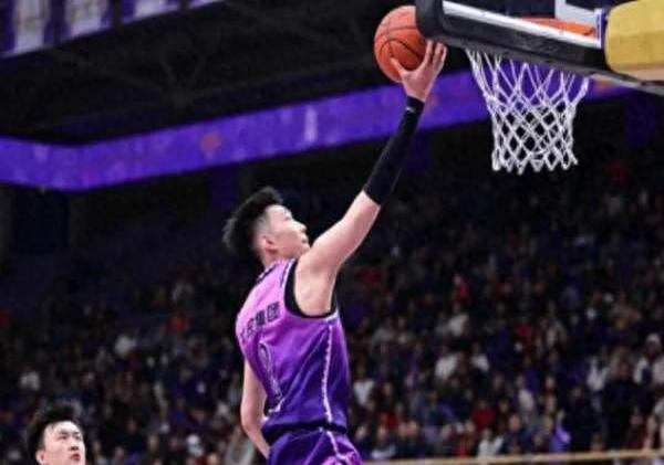 国内篮球联赛北区榜首对决北京队战胜辽宁队的简单介绍 国内篮球联赛北区榜首对决北京队战胜辽宁队的简单介绍