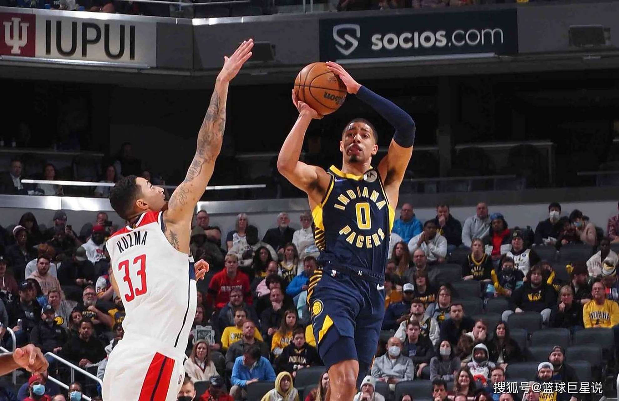 开云体育登录-步行者队小将备战接下来对马刺的比赛