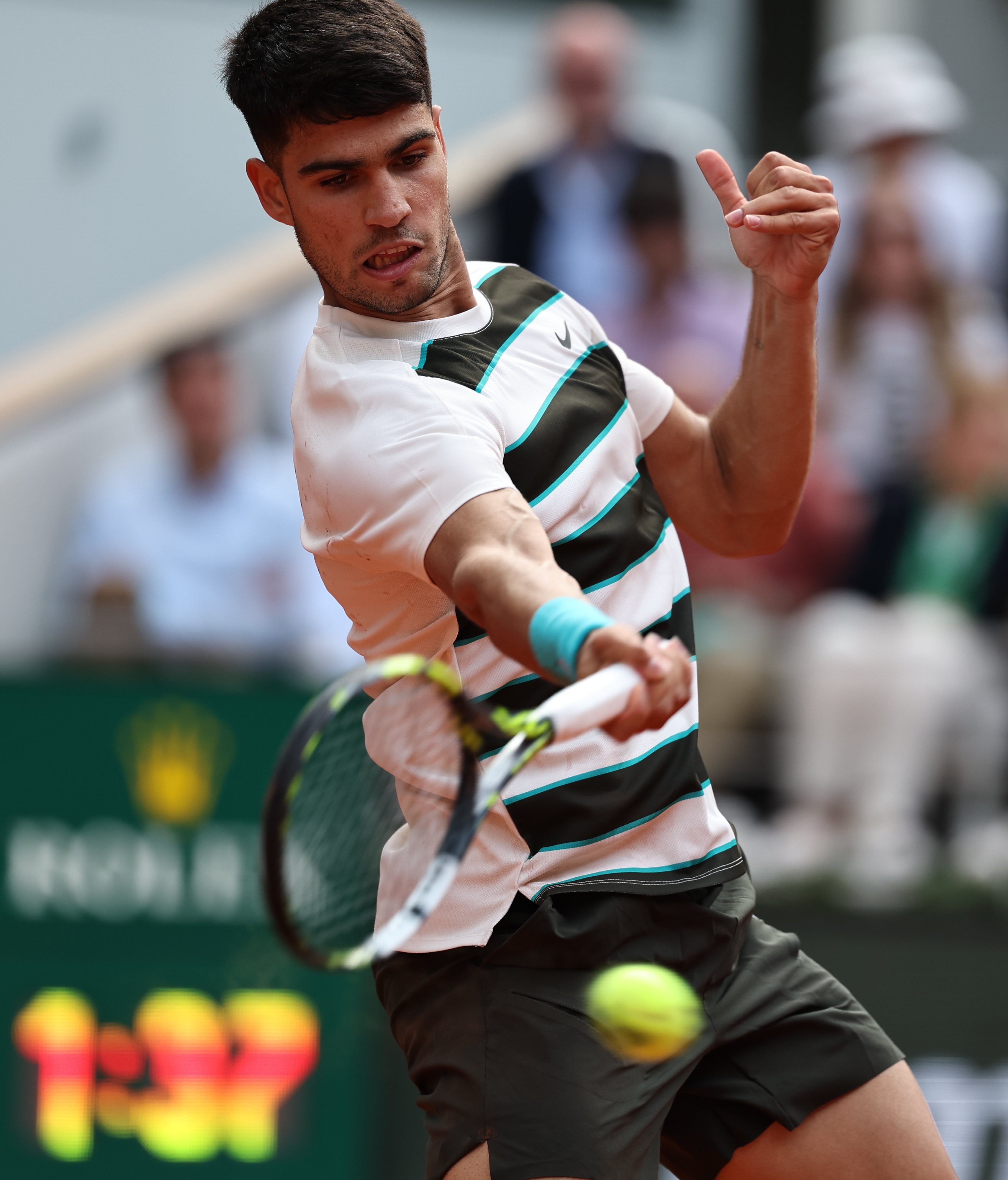 开云体育登录-包含拉沃尔杯完胜法网,阿尔卡拉斯扛起全队的词条