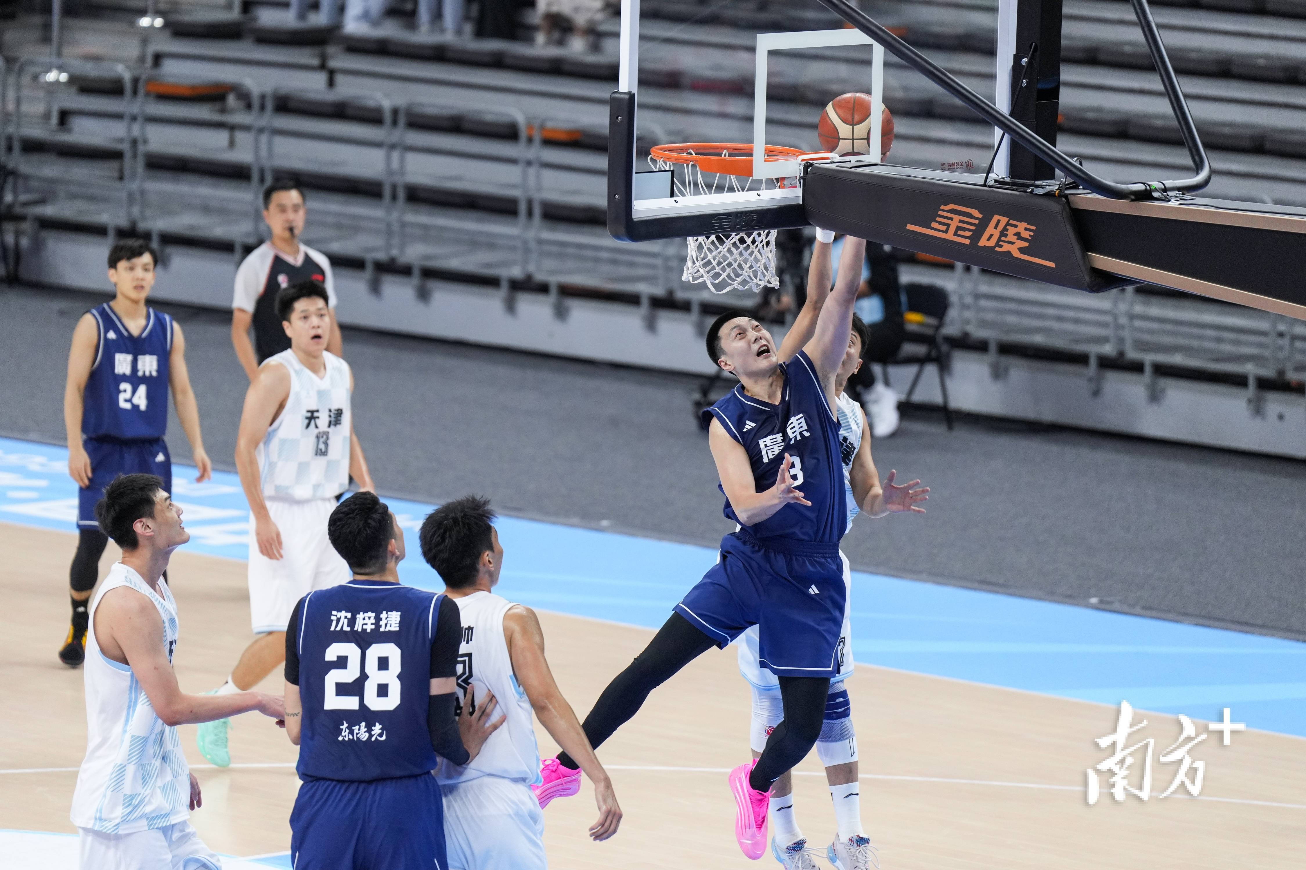 开云体育app-广东队绝杀掘金，杜兰特带队取胜