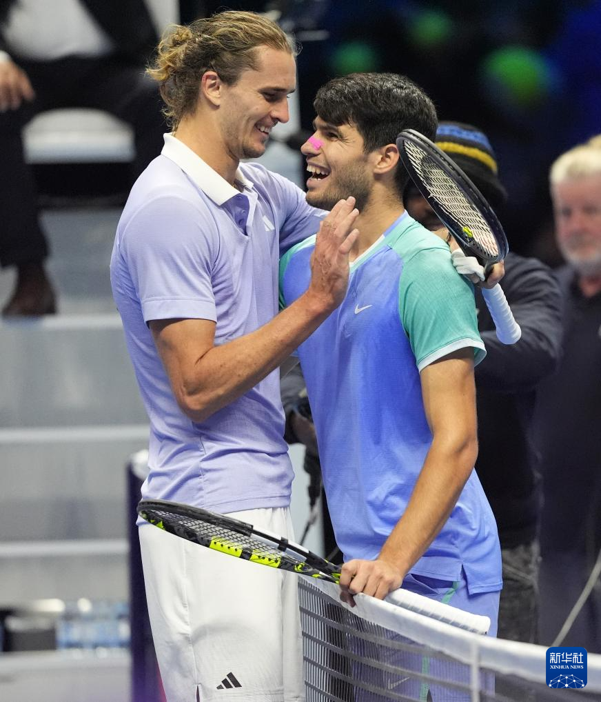 年终总决赛险胜澳网，兹维列夫关键制胜