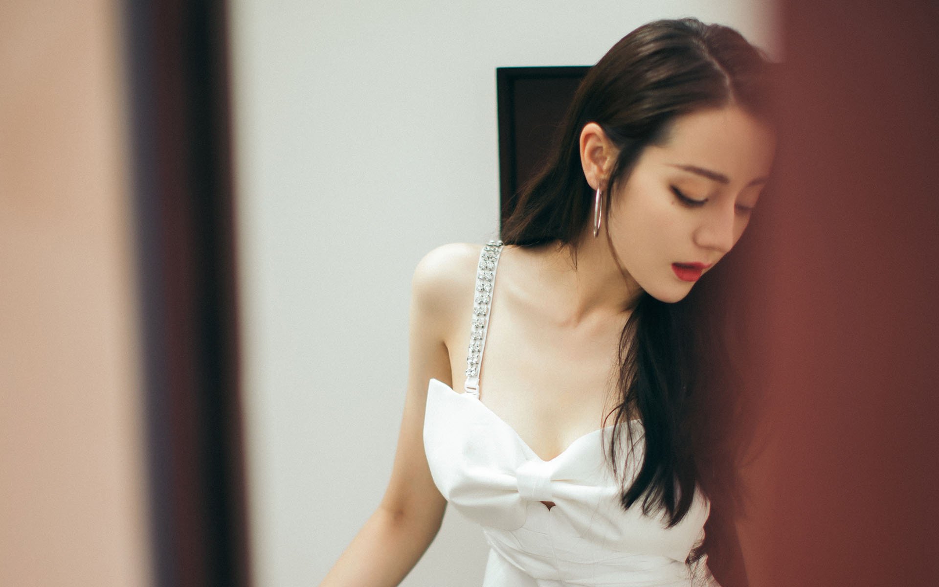 开云体育在线-不是天生核心，而是必须争胜，巴雷拉如何用唯一性的丝线编织欧冠之夜