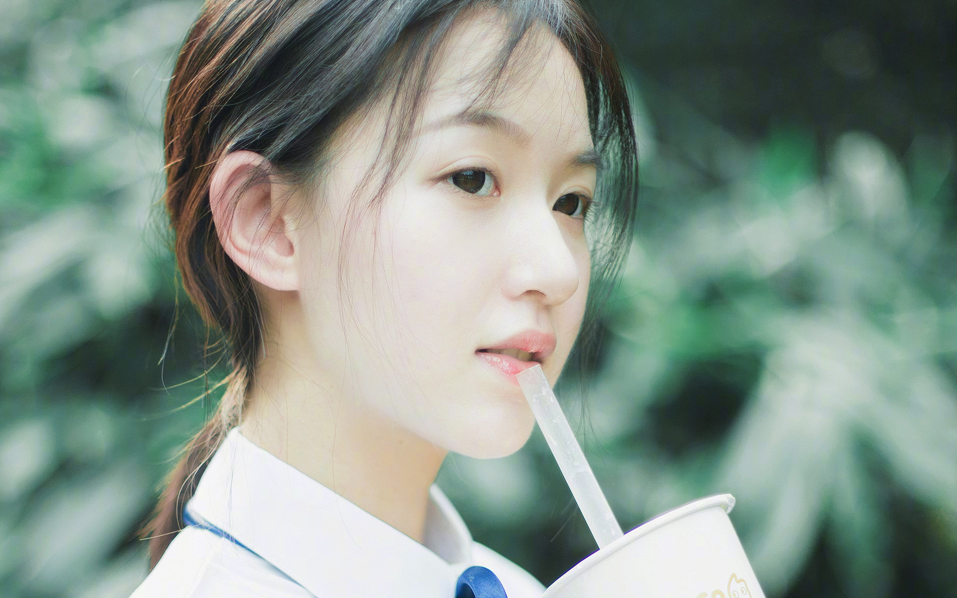 开云体育APP下载-范戴克跨界爆发?马德里竞技战术实验,友谊赛斩落突尼斯背后的防守革命